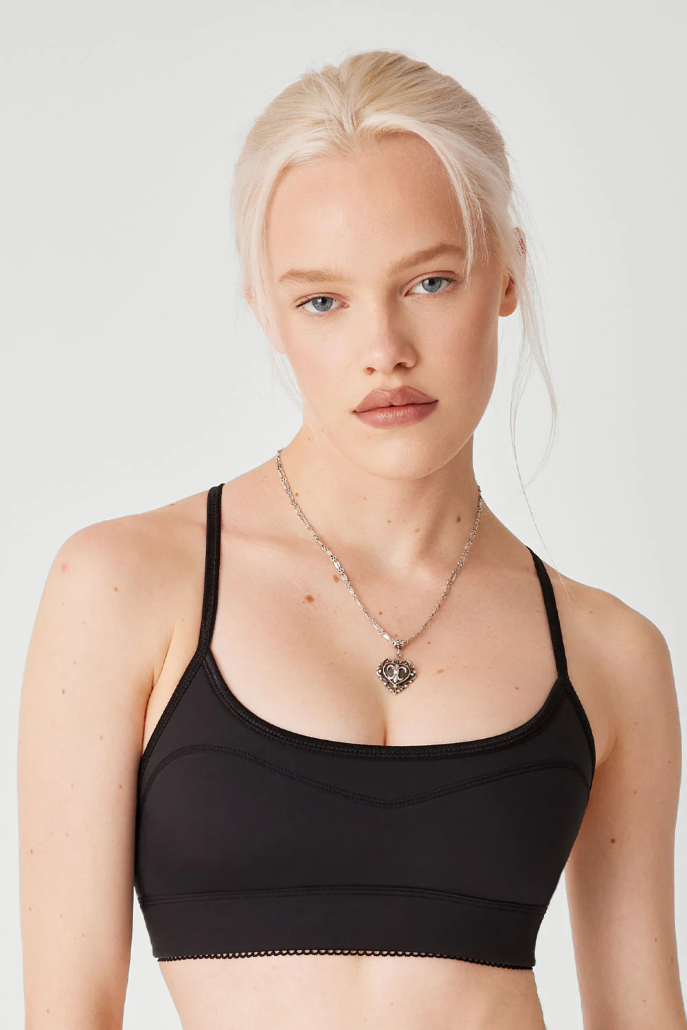 Theo Sports Bra - Black - Image 2
