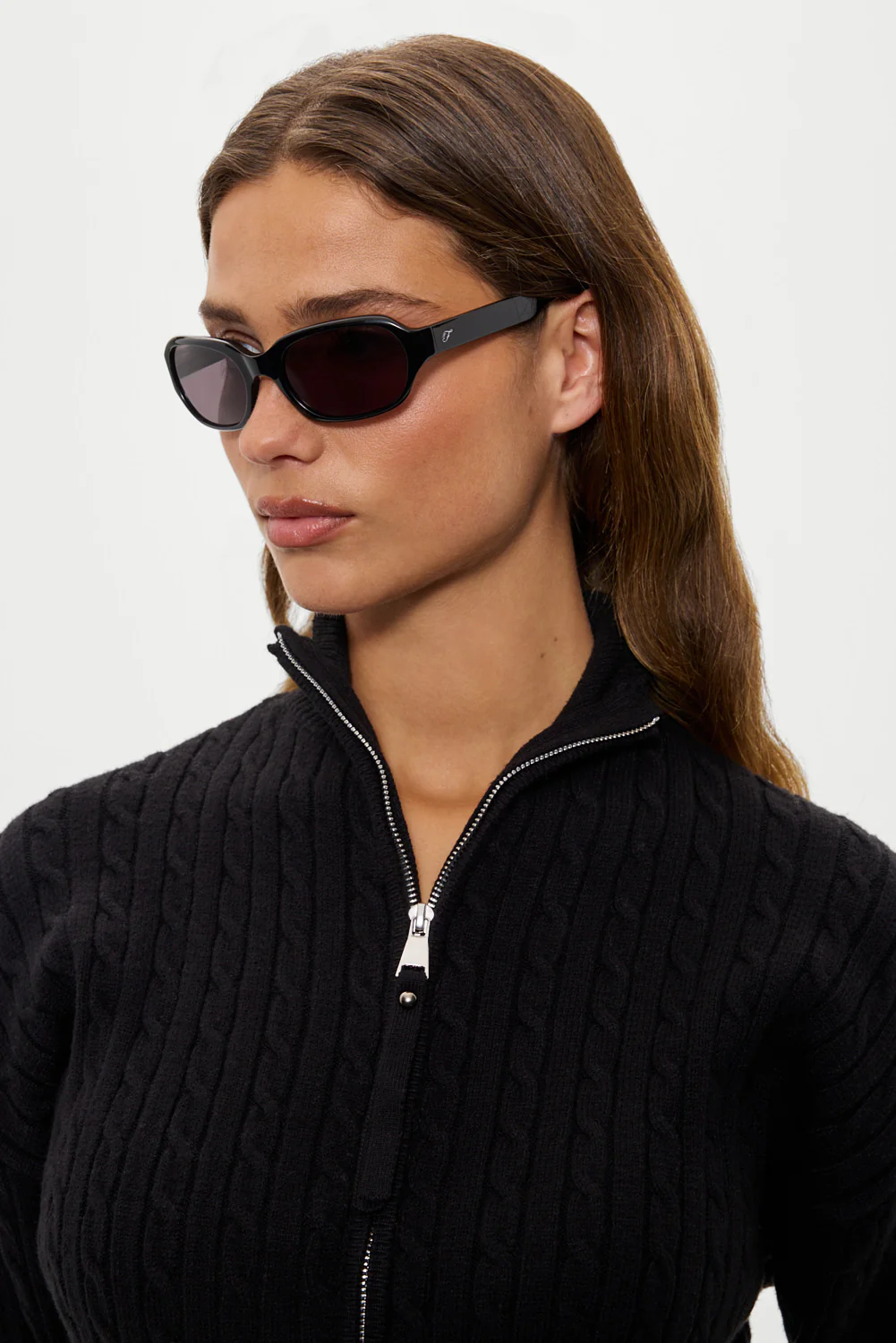 x LEXXOLA Frank Sunglasses - Night Shade - Image 4