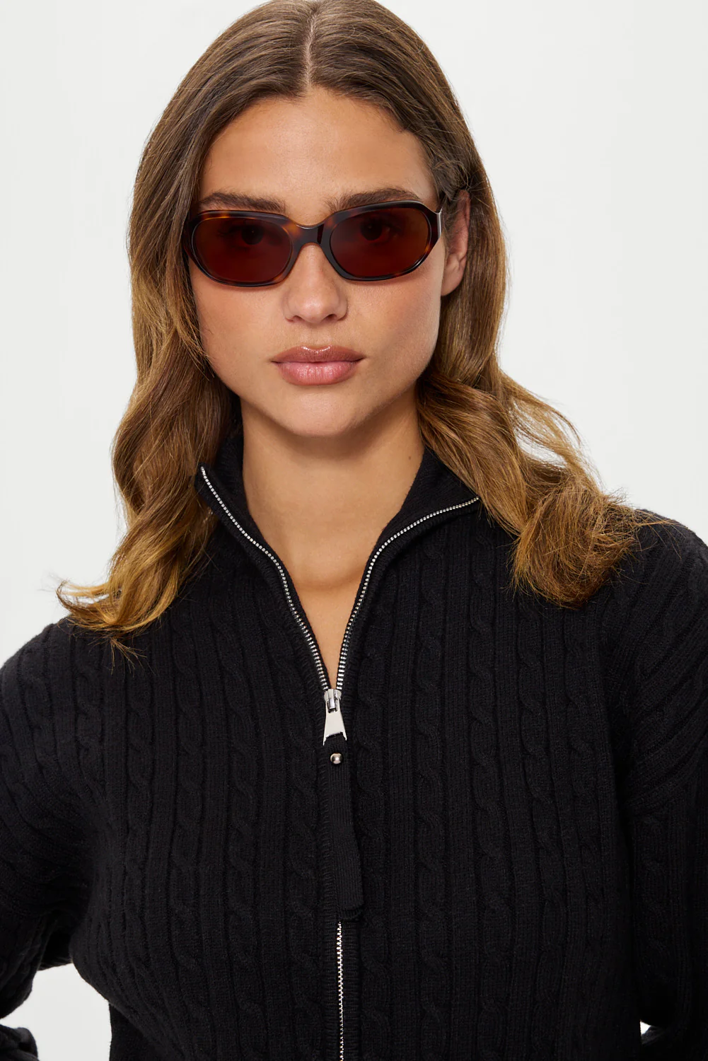 x LEXXOLA Frank Sunglasses - Venice - Image 4