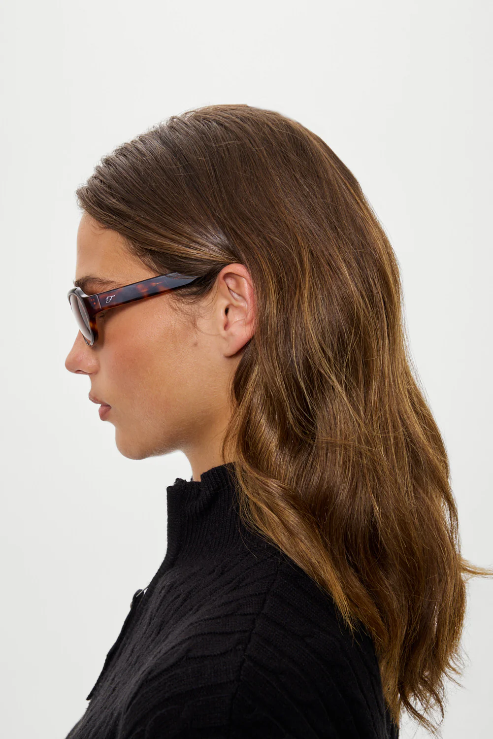 x LEXXOLA Frank Sunglasses - Venice - Image 5